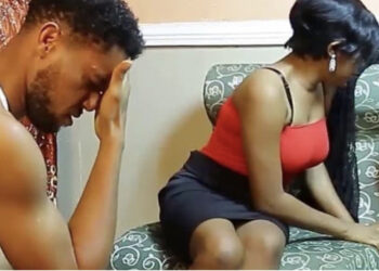 VIDEO: Shop attendant captured on camera banging “Oga’s” wife