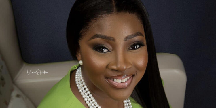 Keche Joshua Is Reportedly Dating TV3’s Cookie Tee