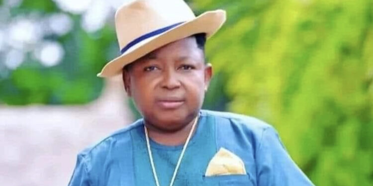 VIDEO: John Mahama gives aged kumawood actors Ghs1000 every month – Wayosi reveal