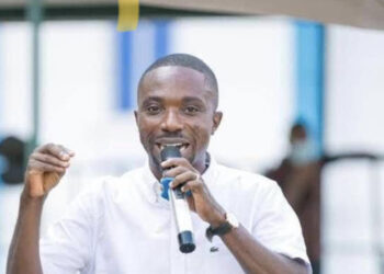 We can’t fix the economy because of some public sector unions – Dennis Miracle laments