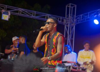 PHOTOS: Kpese Boi thrills fans at Sela Radio Mid-Year Pool Splash