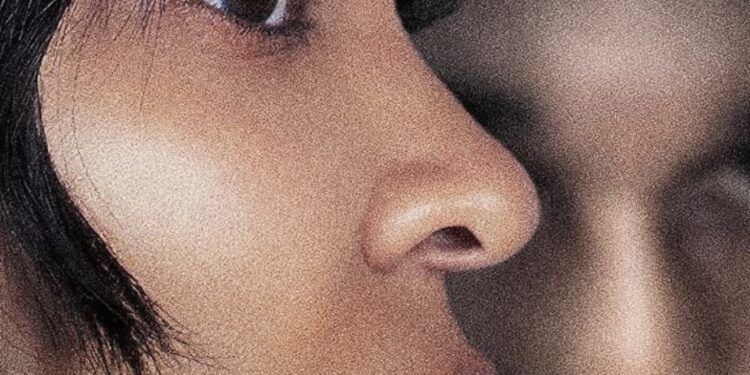 Woman narrates what happened to her marriage after she got addicted to social media