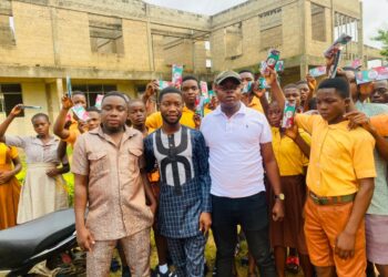 Assembly member Donates Cash, Branded Mathematical Sets To B.E.C.E Candidates