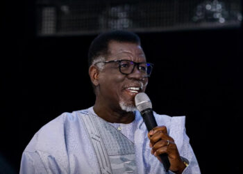 Dr. Mensah Otabil tackles Dr. Bawumia’s Credit Scoring system, advises congregants on who to Vote for