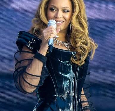 Beyoncé Declared Billionaire — Forbes Confirms